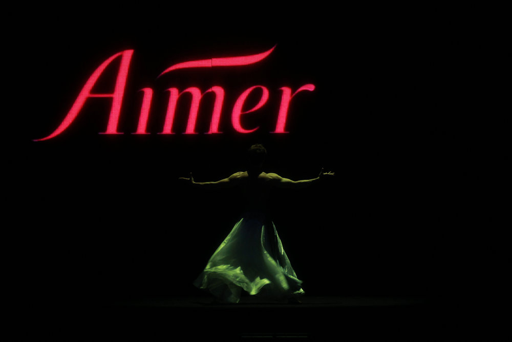 2015爱慕爱的传奇发布会-秀中之剧