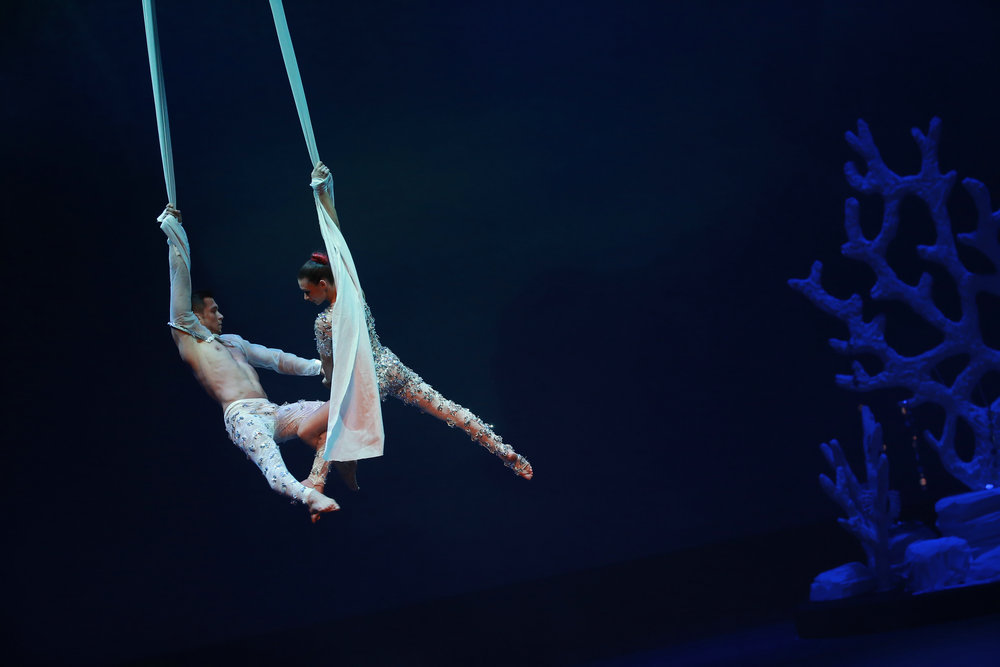 2015爱慕爱的传奇发布会-秀中之剧