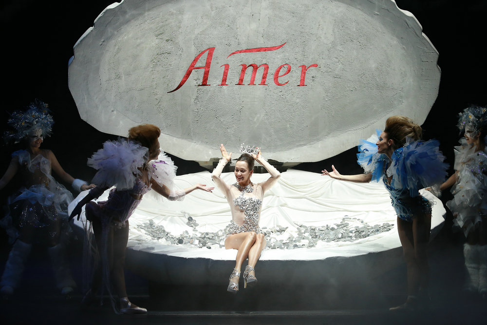 2015爱慕爱的传奇发布会-秀中之剧