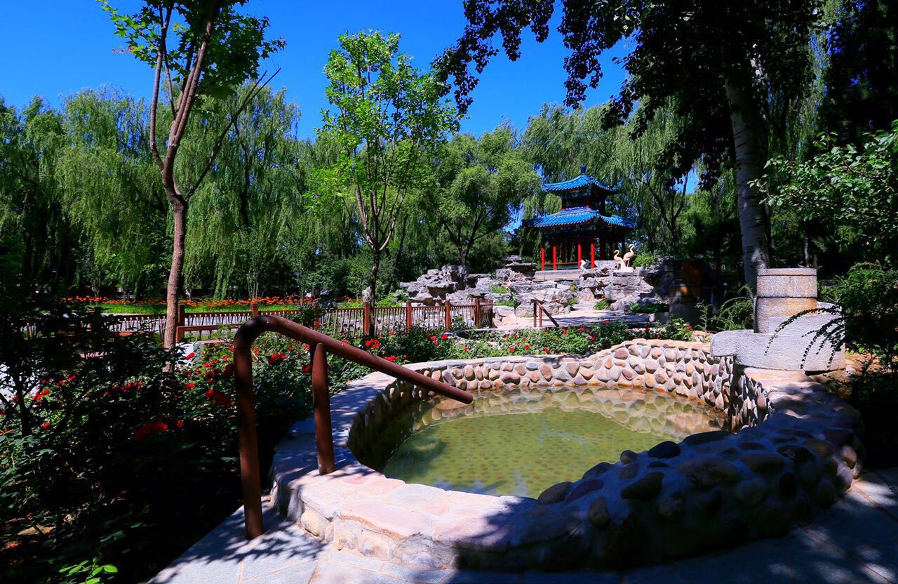 北京南宫民族温泉养生园