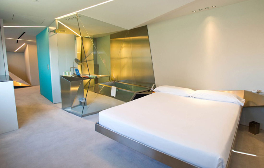 科幻酒店：“星战”真的到现实世界里来了！