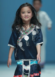 许馨尹少儿民族服饰2016/17秋冬系列发布