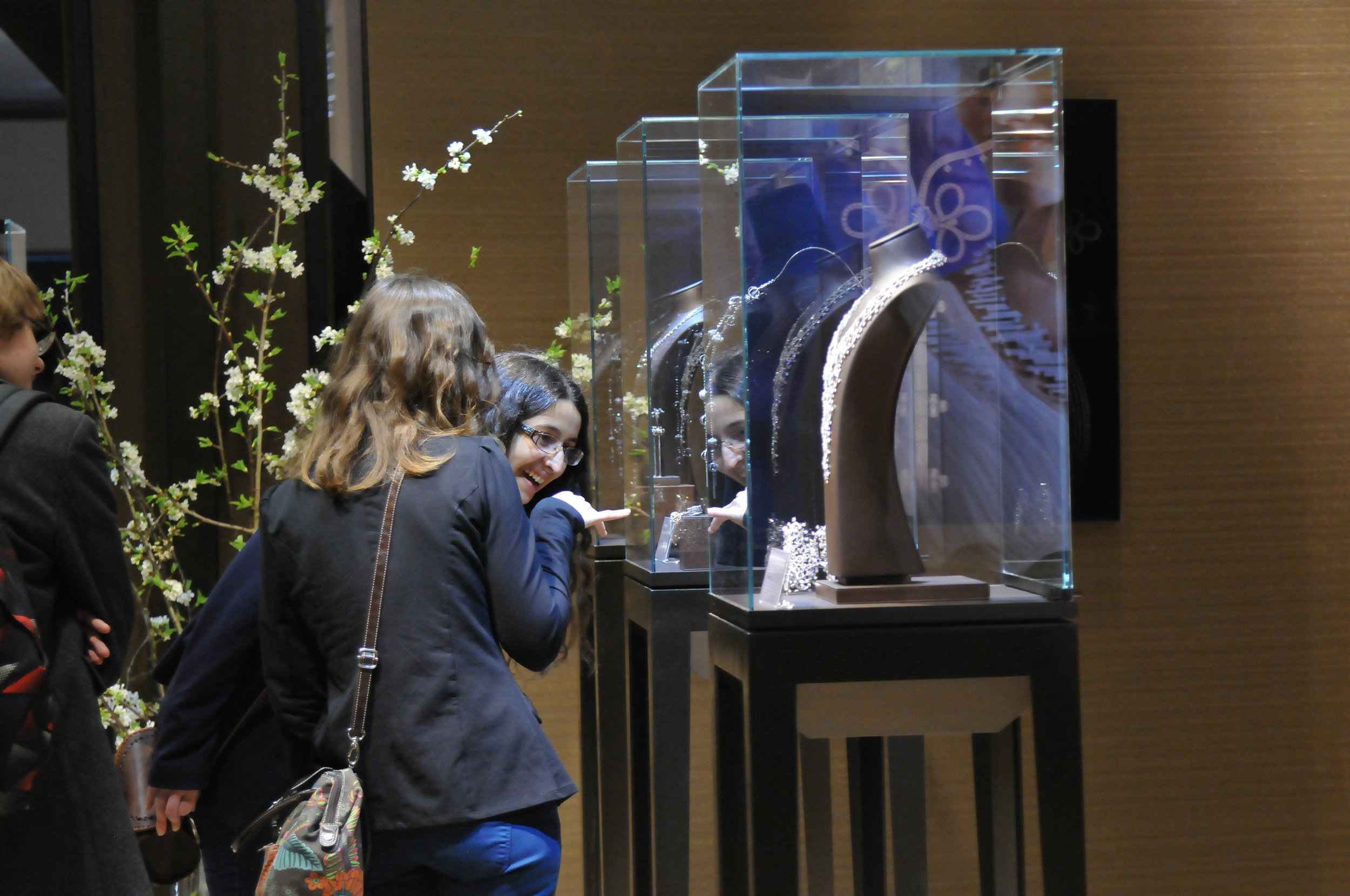 观展嘉宾被&ldquo;中国&middot;韵&rdquo;吸引