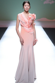 楚和听香·楚艳时装发布