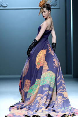 蕾沃尔·庄淦然发布会在时装周上举行