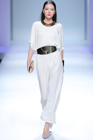 蕾沃尔·庄淦然时装2017春夏发布