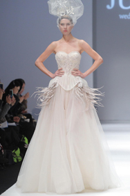 绝设·魏启莹婚纱礼服发布