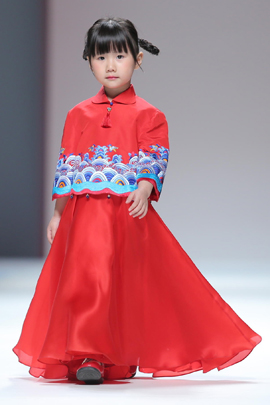 中国国际时装周 王敏丽亲子装发布