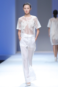 孙雪飞时装发布