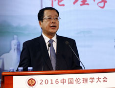 中共运城市副书记、市长陈振亮致辞