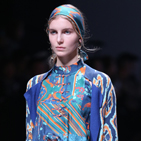 DILARA ZAKIR西域元素亮相时装周