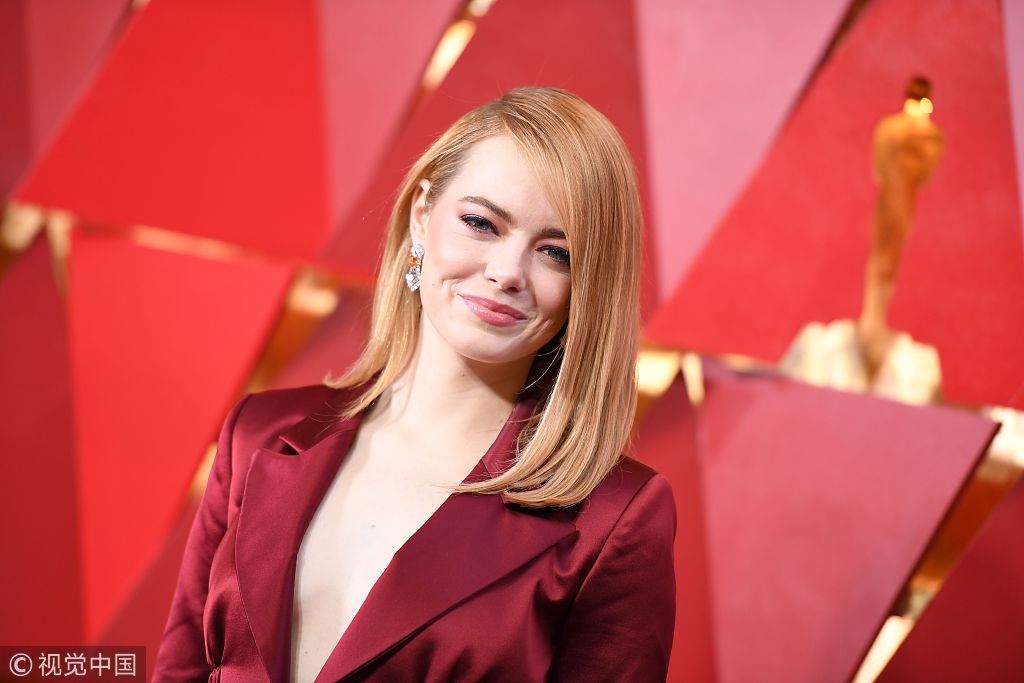 上届影后&ldquo;石头姐&rdquo;艾玛&middot;斯通干练现身