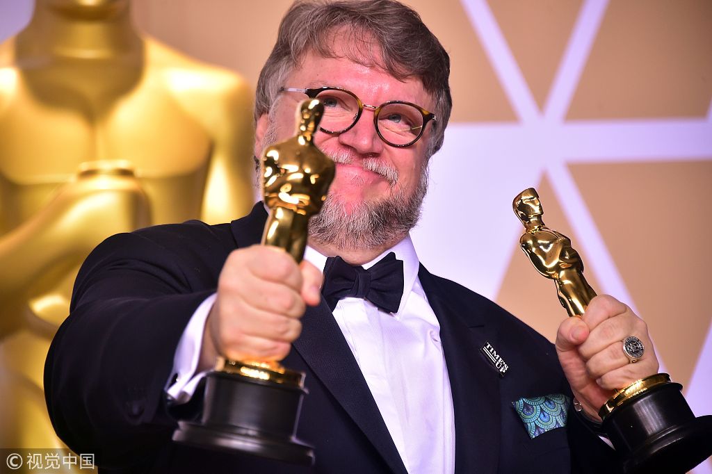 最佳导演：吉尔莫&bull;德尔&bull;托罗/《水形物语》