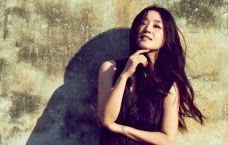 杨钰莹清新写真 回味"纯真年代"