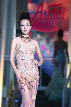 视频：爱慕之夜秀场回放