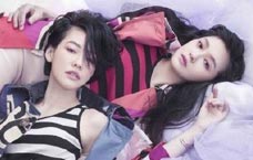 大小S姐妹情深合体写真