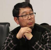 皮海洲：该教育投资者还是教育融资者