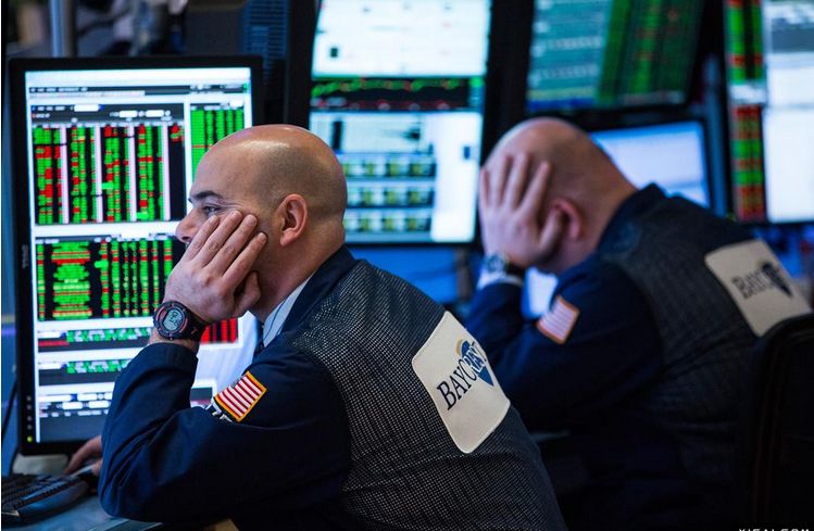 紐約股市三大股指19日下跌