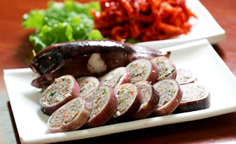 美味又劲道 韩国束草鱿鱼米肠