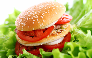 报告称麦当劳汉堡最难吃肯德基炸鸡最差