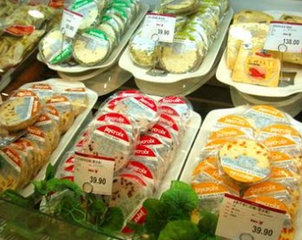 永旺超市猪肉中藏大量虫卵 超市：其他无问题