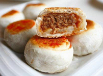【杭州】榨菜鲜肉月饼 特点:鲜香爽口