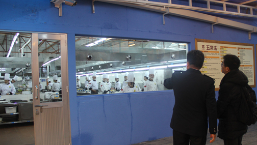 湛江首创“明厨亮灶”模式