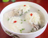 菊花玉子鲈鱼汤