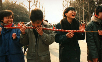 听30后、40后...90后回忆那些"年味"故事