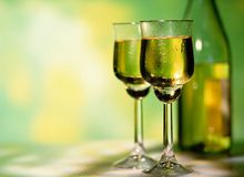 国内三大酒类走向新常态