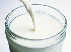 告别牛奶"配额时代" 欧洲盯上中国市场