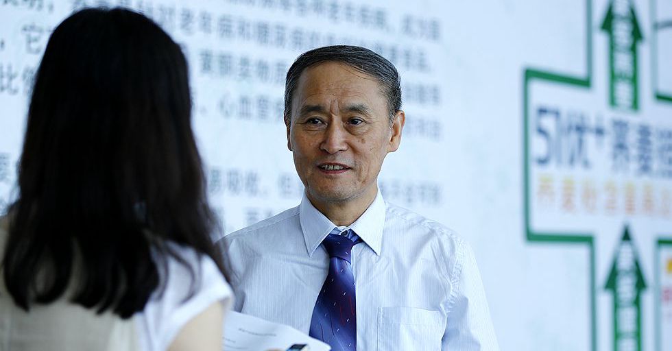 国家燕麦荞麦产业技术体系专家、山西农科院研究员陕方接受采访