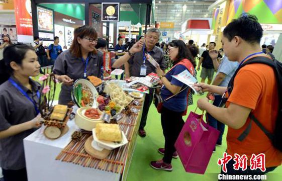 40个国家和地区糖酒客商汇聚中国&ldquo;糖酒会&rdquo;