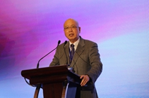 康师傅作为获奖企业代表发言