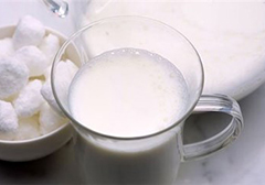 生鲜乳合格率为99.8%