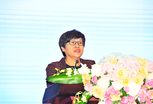 国家粮食局副局长曾丽瑛致辞