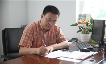 四川龙蟒集团副总裁王敏