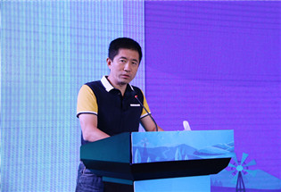 农业部扶贫办副处长熊炜