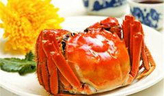 "蟹娘"教你完美拆蟹