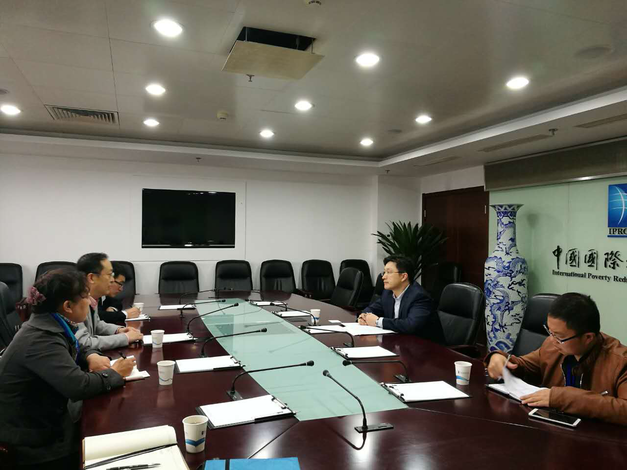 扶贫新思路：强强联合、优势互补、协作扶贫