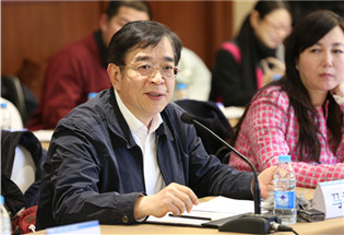 国家食药监总局特殊食品注册管理司副司长马福祥