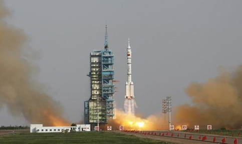 燕京啤酒热烈祝贺神九发射成功