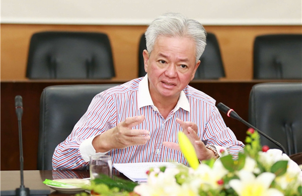 【新华访谈】公益与党建结合 提升非公企业战斗力