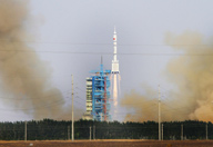 “神舟九号”成功发射