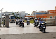 代表团参加“神九”宇航员出征仪式