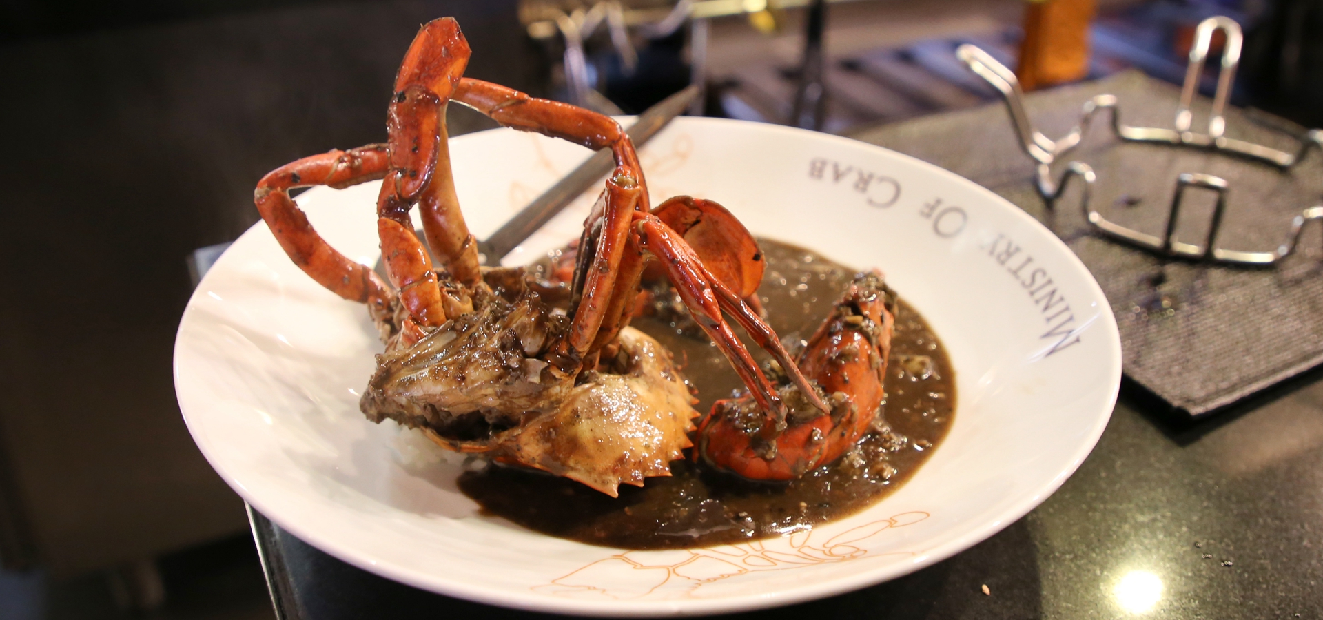 斯裏蘭卡“螃蟹部長”的美食故事