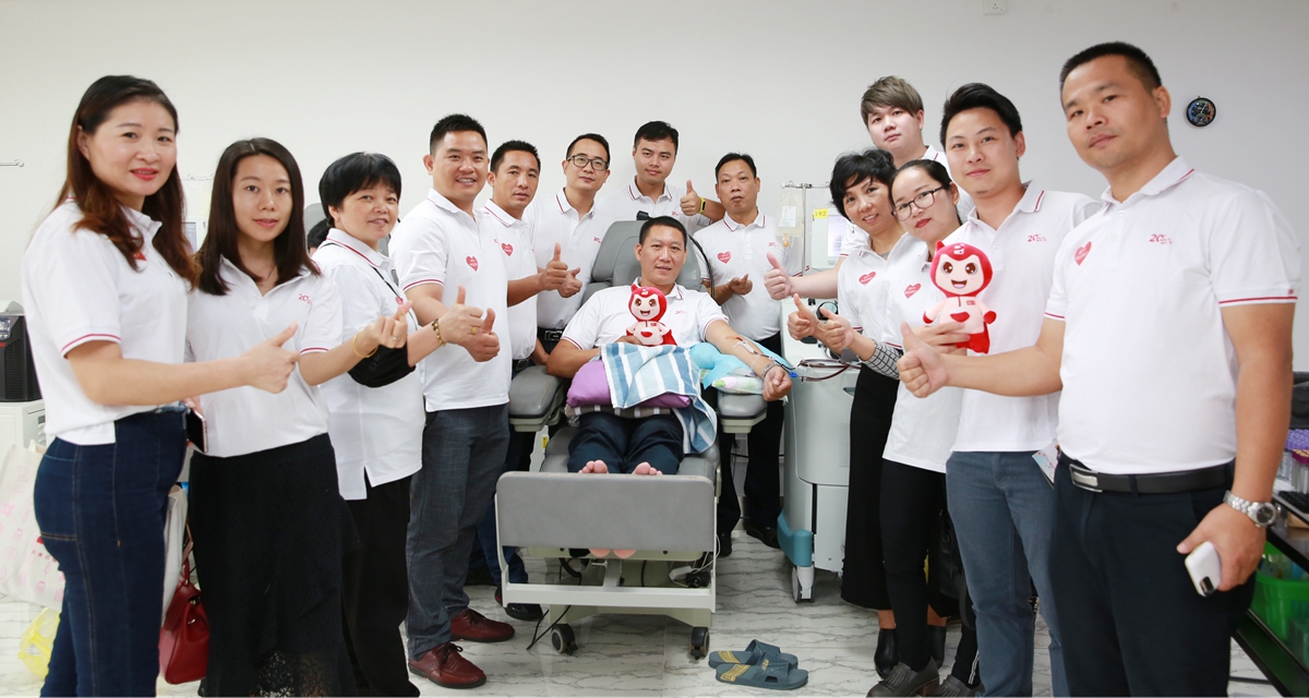 李伟豪对无偿献血的热心和坚持赢得大家的一致赞赏