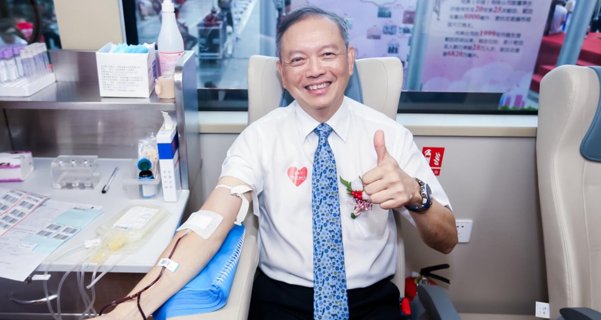 许国伟：献血20年，初心不改