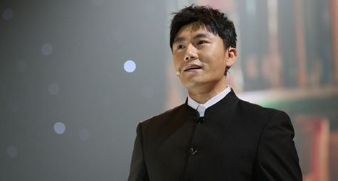 秦昊讲述善行故事《此心安处是故乡》