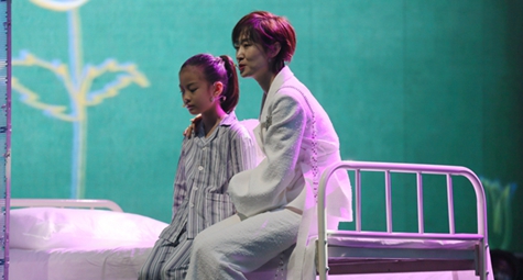 刘敏涛讲述善行故事《红丝带爸爸》